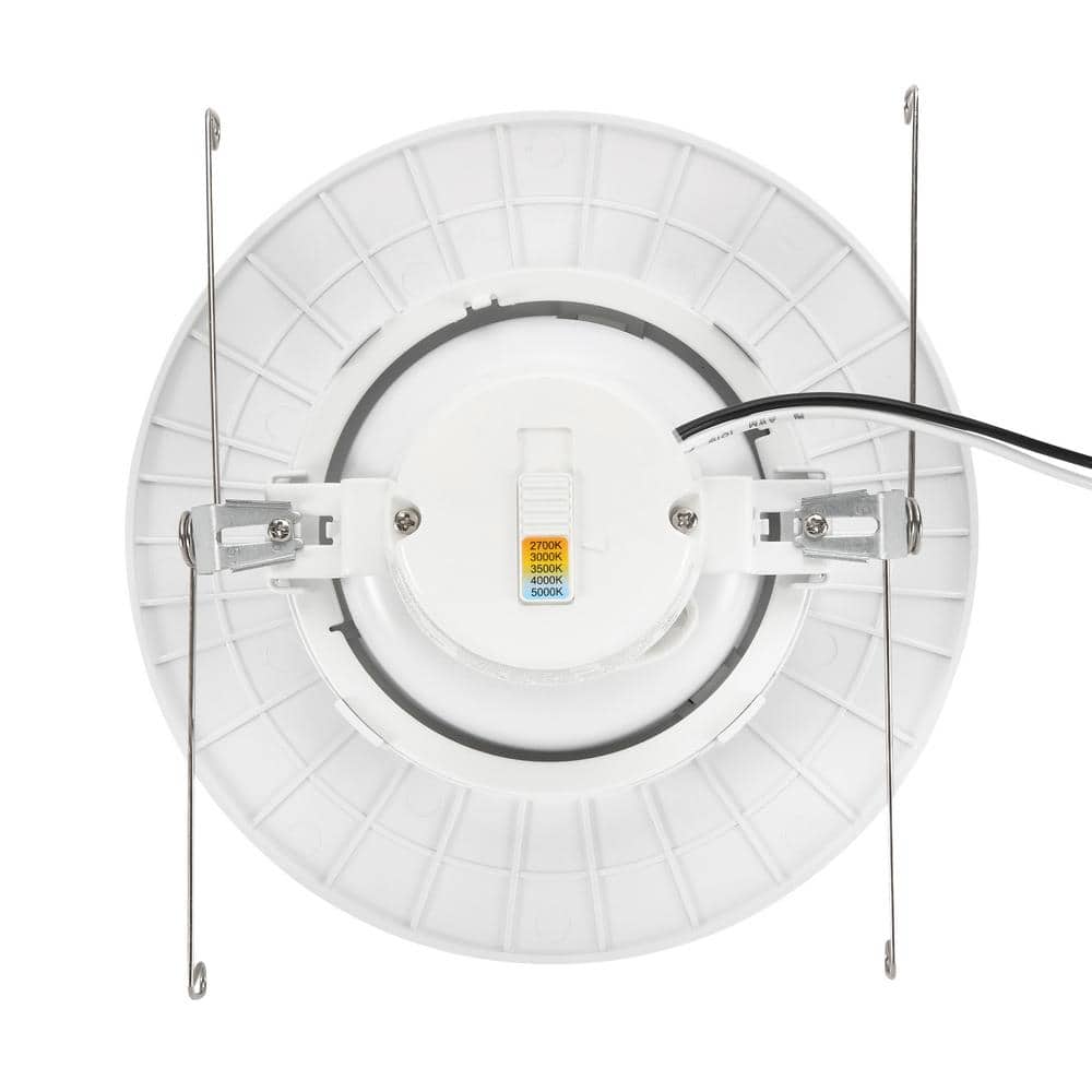 Adjustable White Aluminum LED Retrofit Downlight with Gimbal