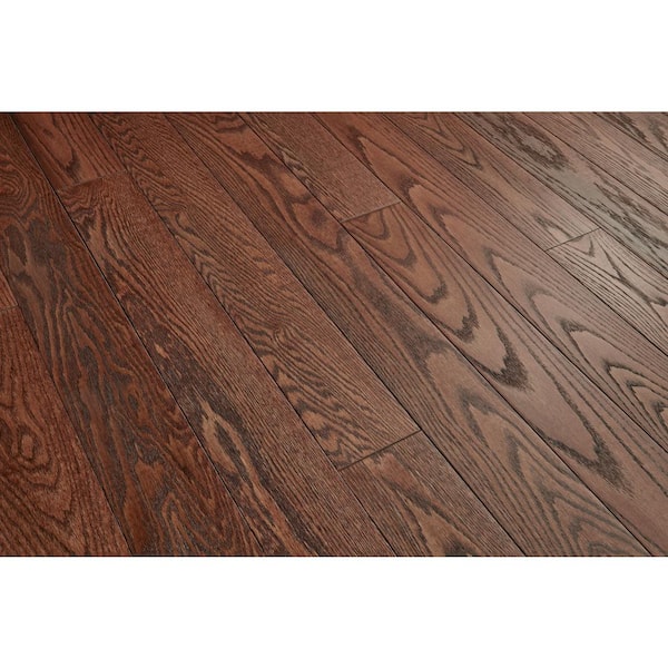 Bruce American Vintage Wildly Cherry Red Oak 3/4 in. T x 5 in. W Wire Brushed Solid Hardwood Flooring (23.5 sq.ft./ctn)