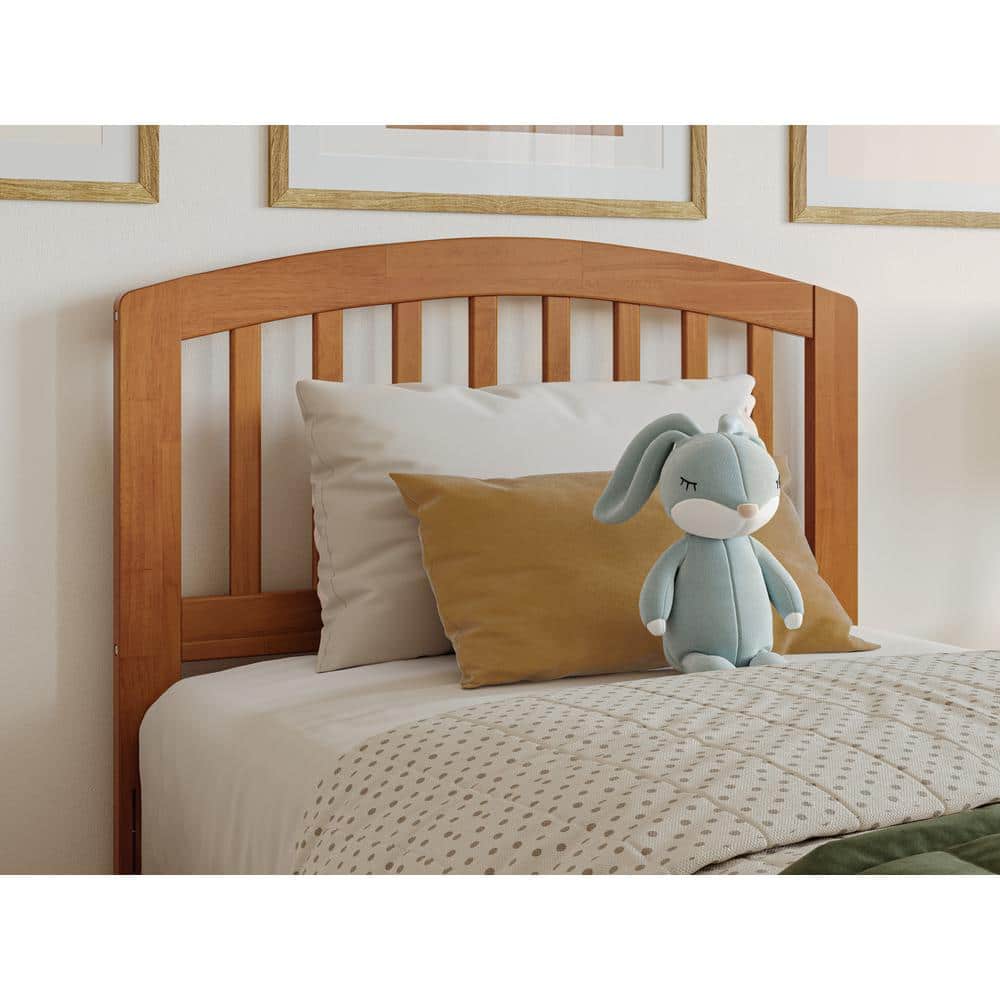 Richmond Light Toffee Twin Wood Platform Bed with Headboard
