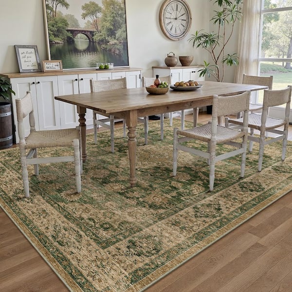 Goodberg 5 ft. X 7 ft. Green Vintage Medallion Distressed Area Rug
