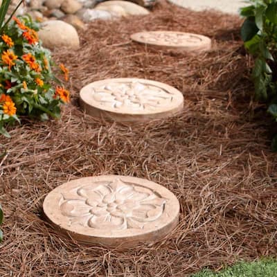 Round Stepping Stones Hardscapes The Home Depot