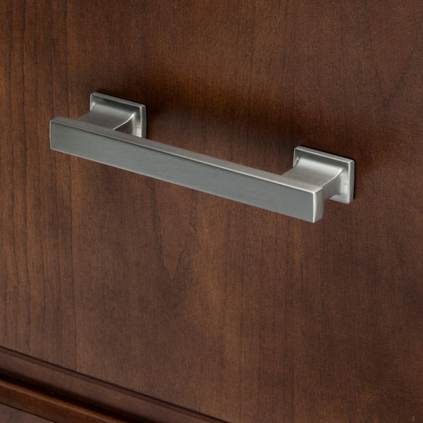 High Desert 3-1/2 in. (89 mm) Center-to-Center Classic Satin Nickel Bar Drawer Pull