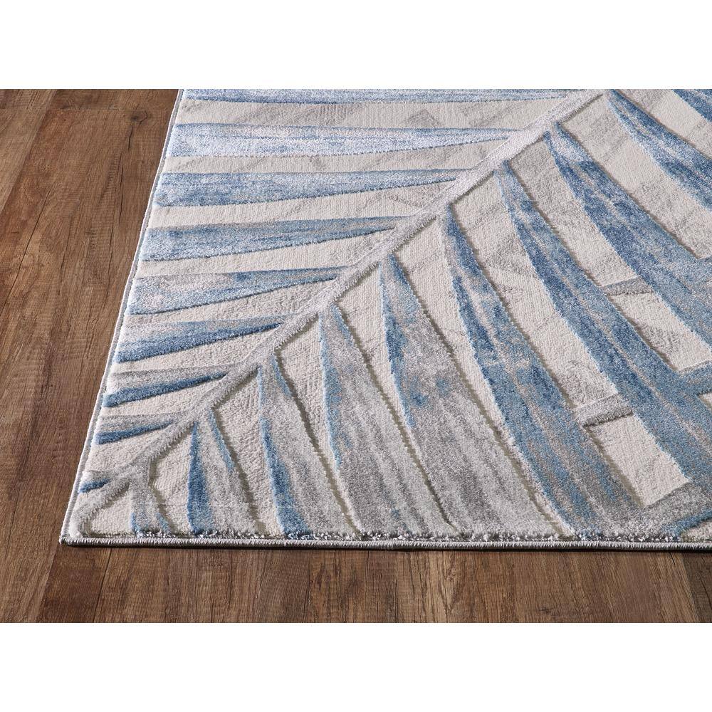 Abani Blue and Gray Floral Palm Leaf Area Rug 5'3" x 7'6"