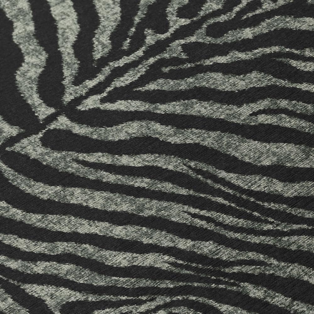 Safari Shadow Black Chenille 1'8" x 2'6" Washable Accent Rug