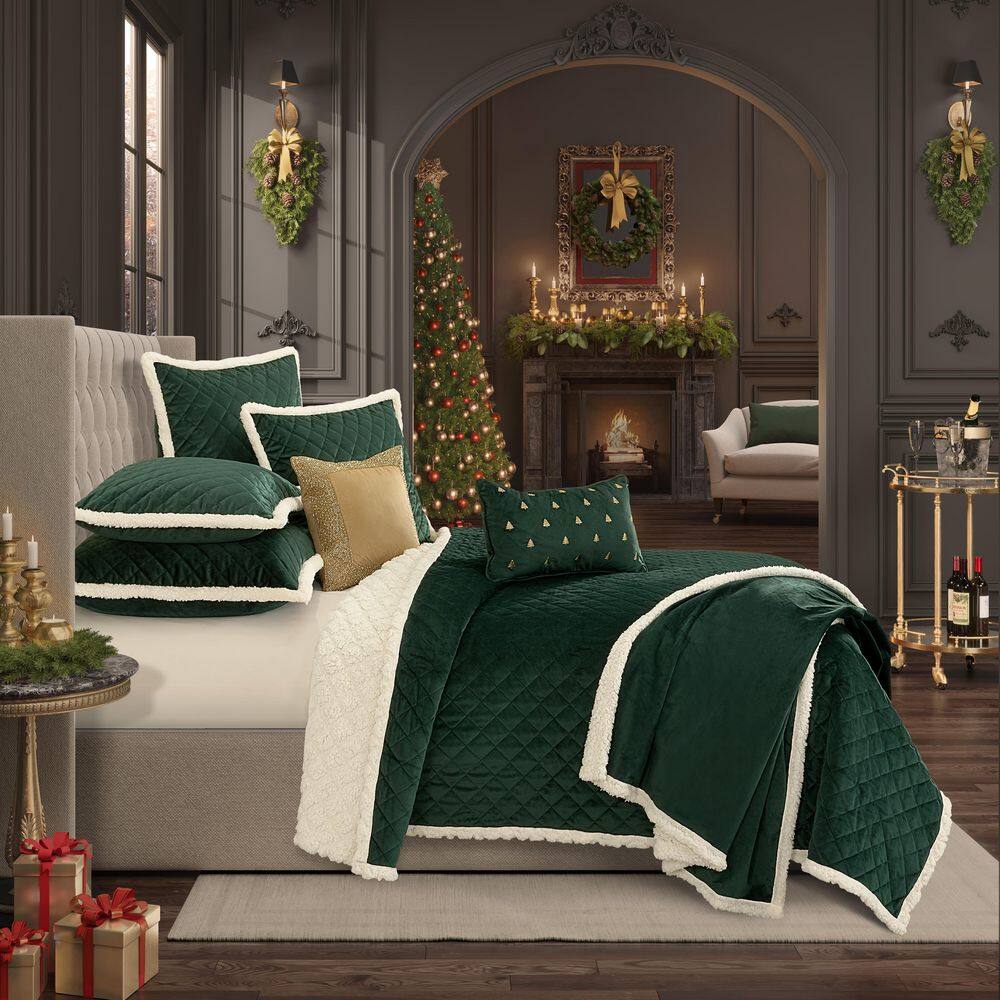 Evergreen King Velvet Reversible Quilt Set with Sherpa