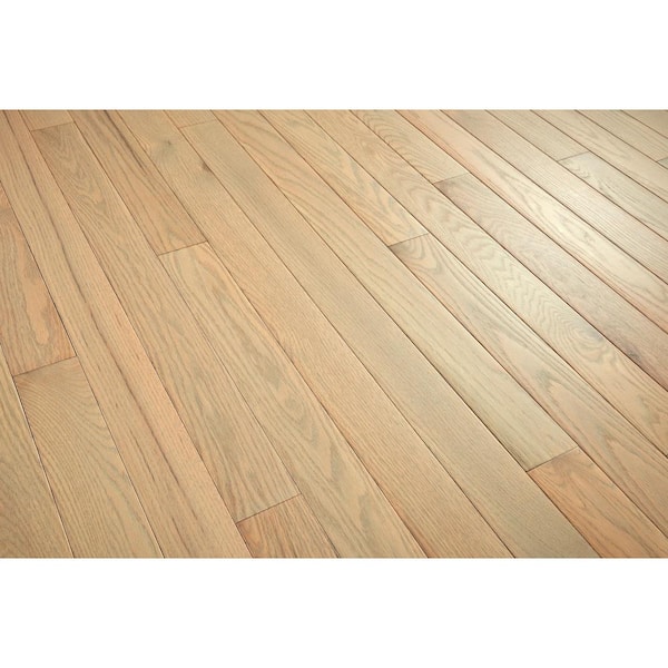 Bruce Plano Light Warmth Red Oak 3/4 in. T x 3-1/4 in. W Smooth Solid Hardwood Flooring (22 sq.ft./ctn)