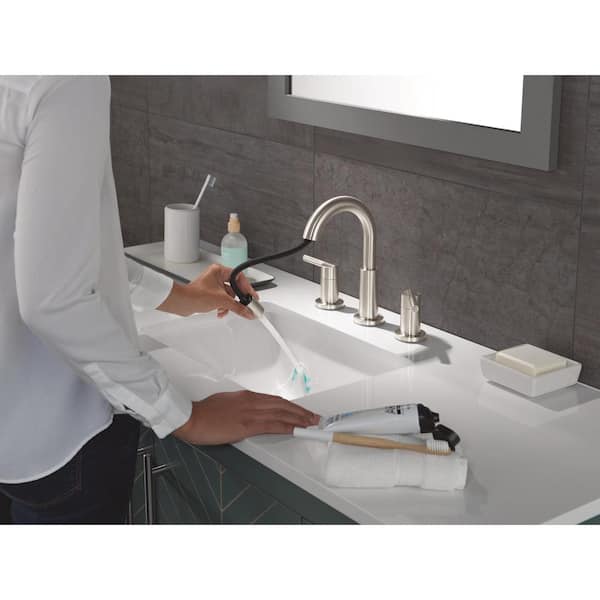 Nicoli Pull-Down Spout 8 in. Widespread Double Handle Bathroom Faucet Drain Included in Stainless