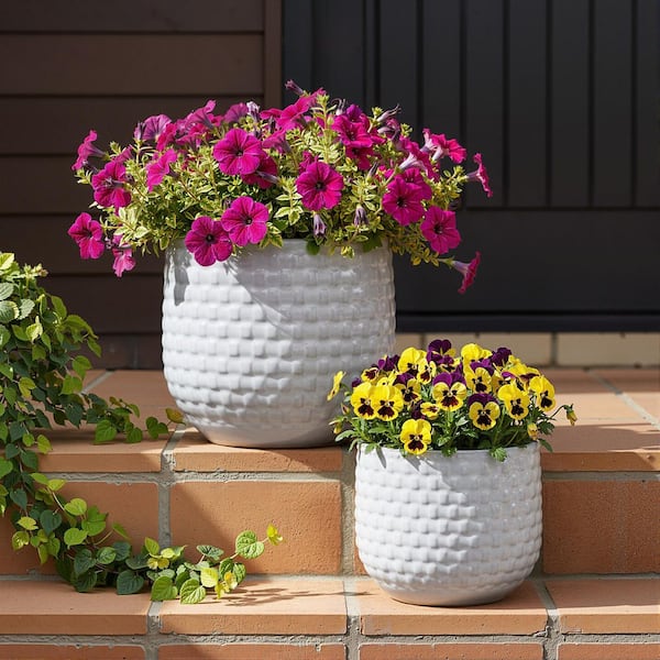 Dovelina Matte White Set of 3 Mixed Size Outdoor Ceramic Plant