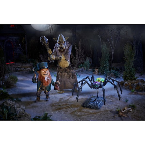 Home Accents Holiday 6 FT Wicked Woods Animated LED Creeping