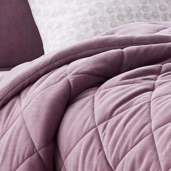 The Company Store - Cheyenne Reversible Plum Blossom Solid Twin Comforter