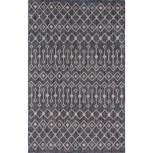 Charcoal/Gray Tribal Trellis Outdoor 4 ft. x 6 ft. Area Rug