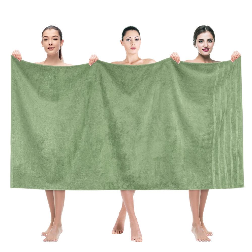 https://images.thdstatic.com/productImages/c0f38536-7822-4e51-8f2f-bde26c57fadb/svn/sage-green-bath-towels-edis35x70sage-e36-64_1000.jpg