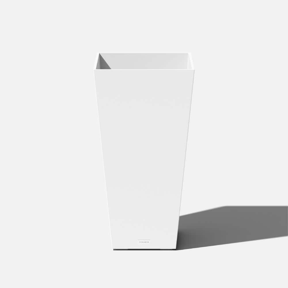Veradek Midland Medium White Plastic Tapered Planter with Drainage