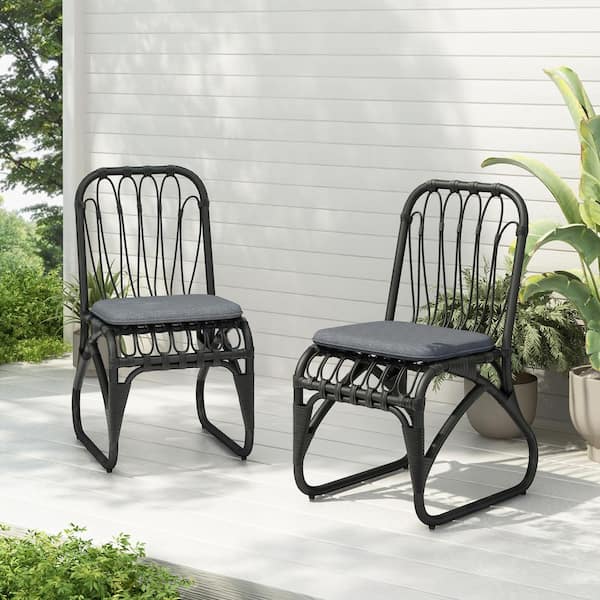 Solara Black Wicker Outdoor Dining Chairs with Washable Gray Cushions (Set of 2)