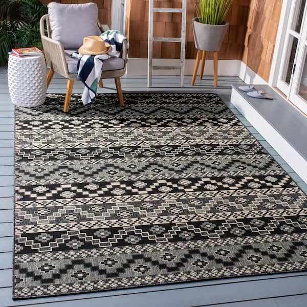 Veranda Black/Beige 7 ft. x 10 ft. Border Indoor/Outdoor Patio  Area Rug