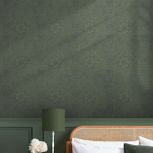 William Morris at Home Marigold Fibrous Green Wallpaper