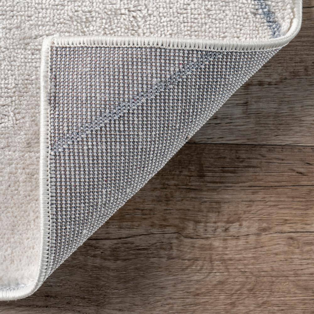 Veronica Blue Geometric Synthetic 5' x 8' Area Rug