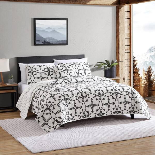 Lightweight Coverlet Set Reversible Quilt Set Chevron