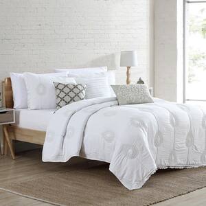 6-Piece Phoebe Off-White Queen Washed Embroidered Quilt Set
