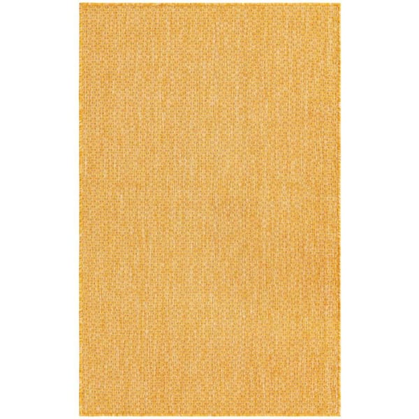 Unique Loom Outdoor Solid Corn Harvest Yellow 3 ft. 3 in. x 5 ft. 3 in. Area rug