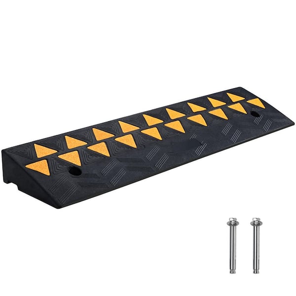 Rubber Curb Ramp 3.7 in. Rise Height Sidewalk Curb Ramp 10 in. Width 39.4 in. Length Driveway Ramp, 15T Heavy Duty