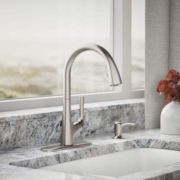Elmbrook Single-Handle Pull-Down Sprayer Kitchen Faucet in Vibrant Stainless