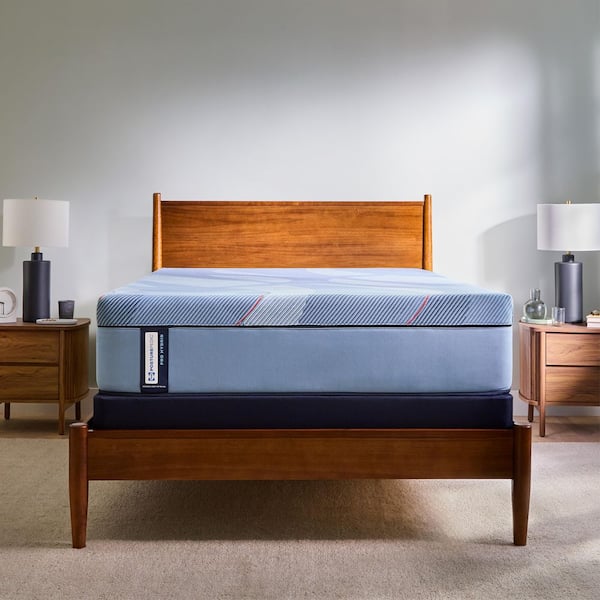 Posturepedic Pro Haverford 13 in. California King Medium Hybrid Tight Top Mattress Set with 9 in. Foundation