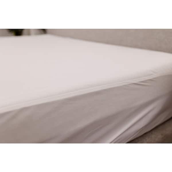 OMNE SLEEP Smooth Top Polyester Hypoallergenic Twin Mattress Protector