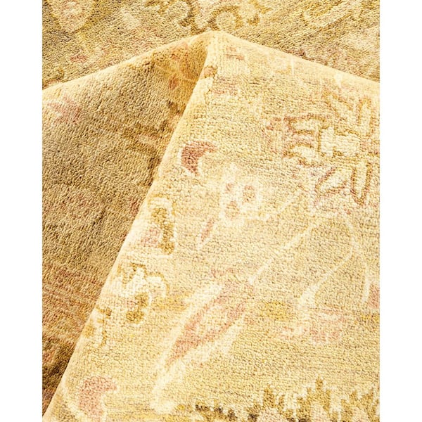 Eclectic Green 6 ft. x 9 ft. Floral Wool Indoor Area Rug