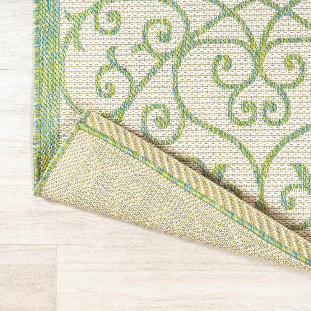 Vintage Filigree Cream/Green 5' Square Indoor/Outdoor Synthetic Rug