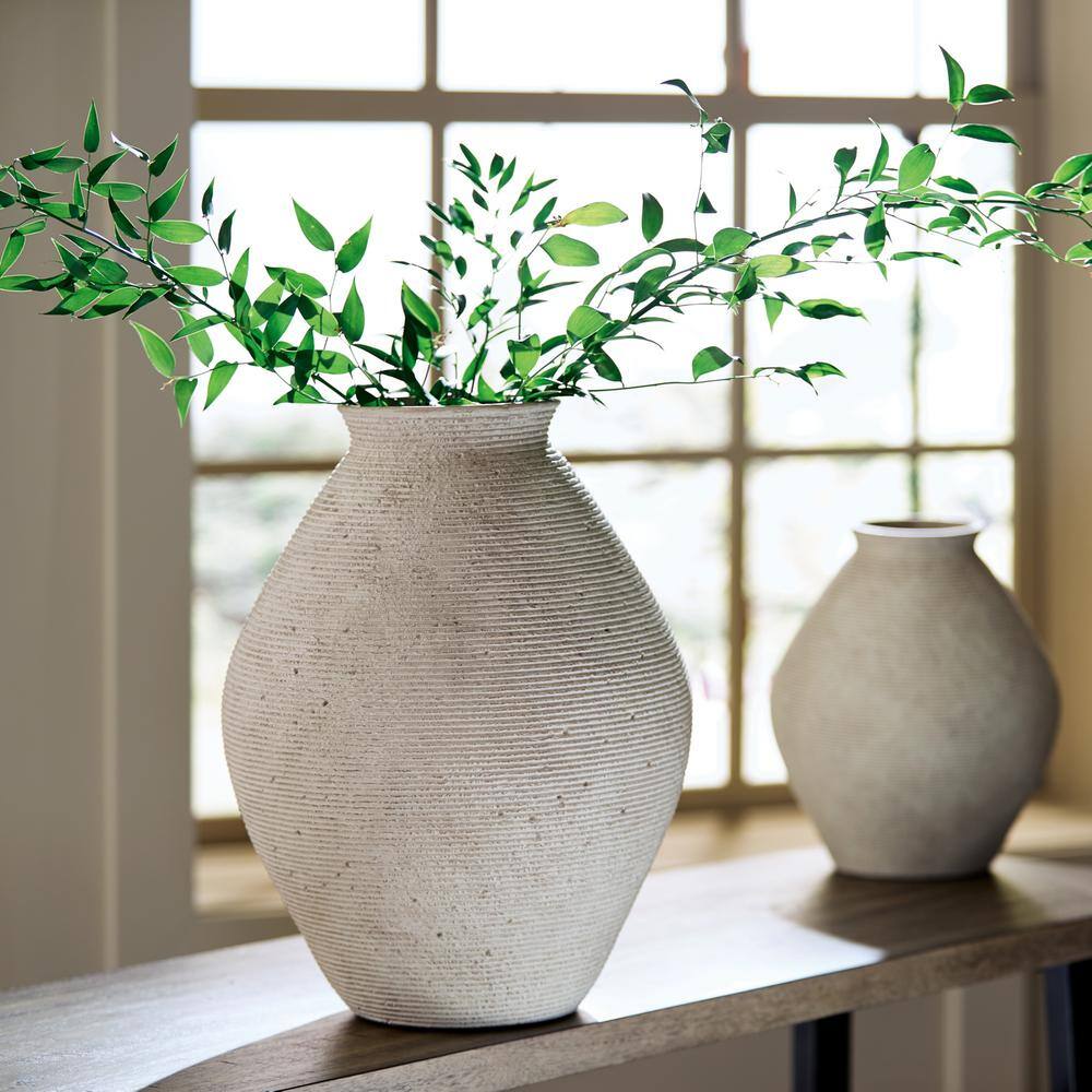 Contemporary 17" Beige Ribbed Plastic Vase with Artisanal Rings