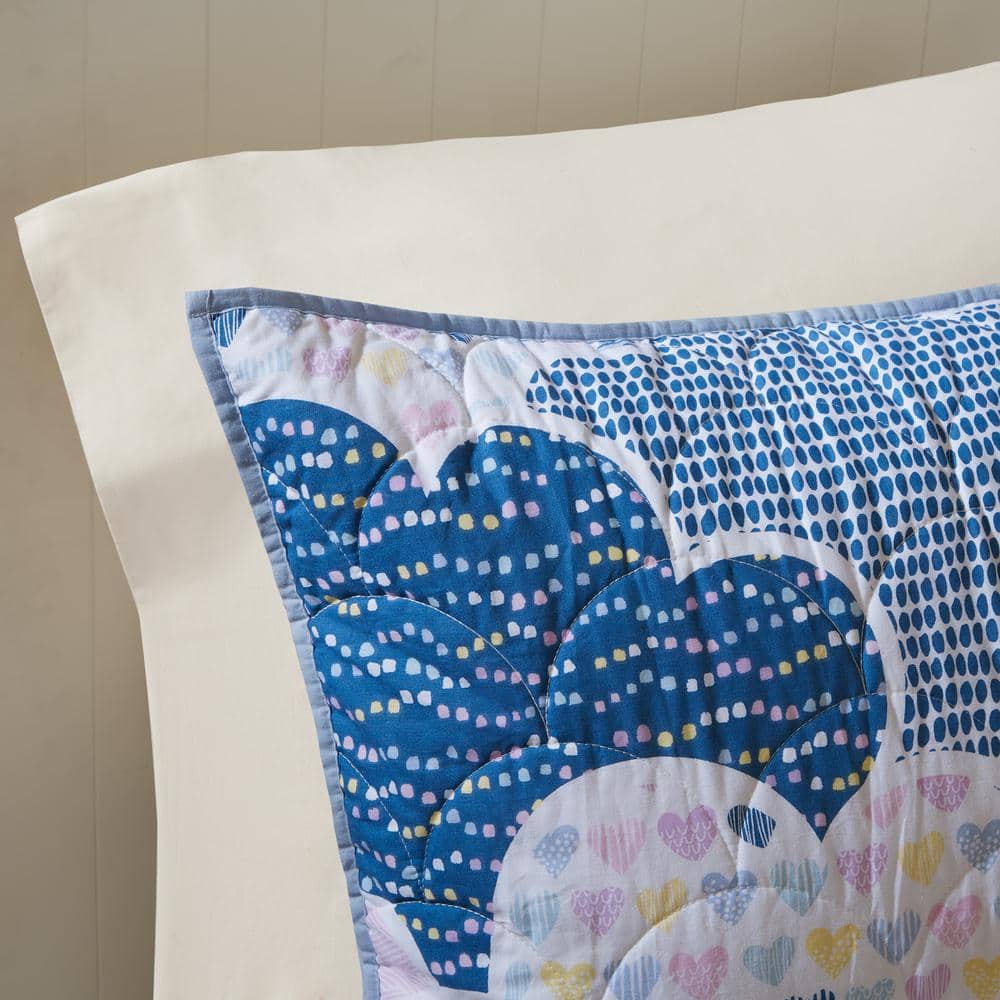 Blue Twin Cotton Reversible Fantasy Coverlet Set with Throw Pillows