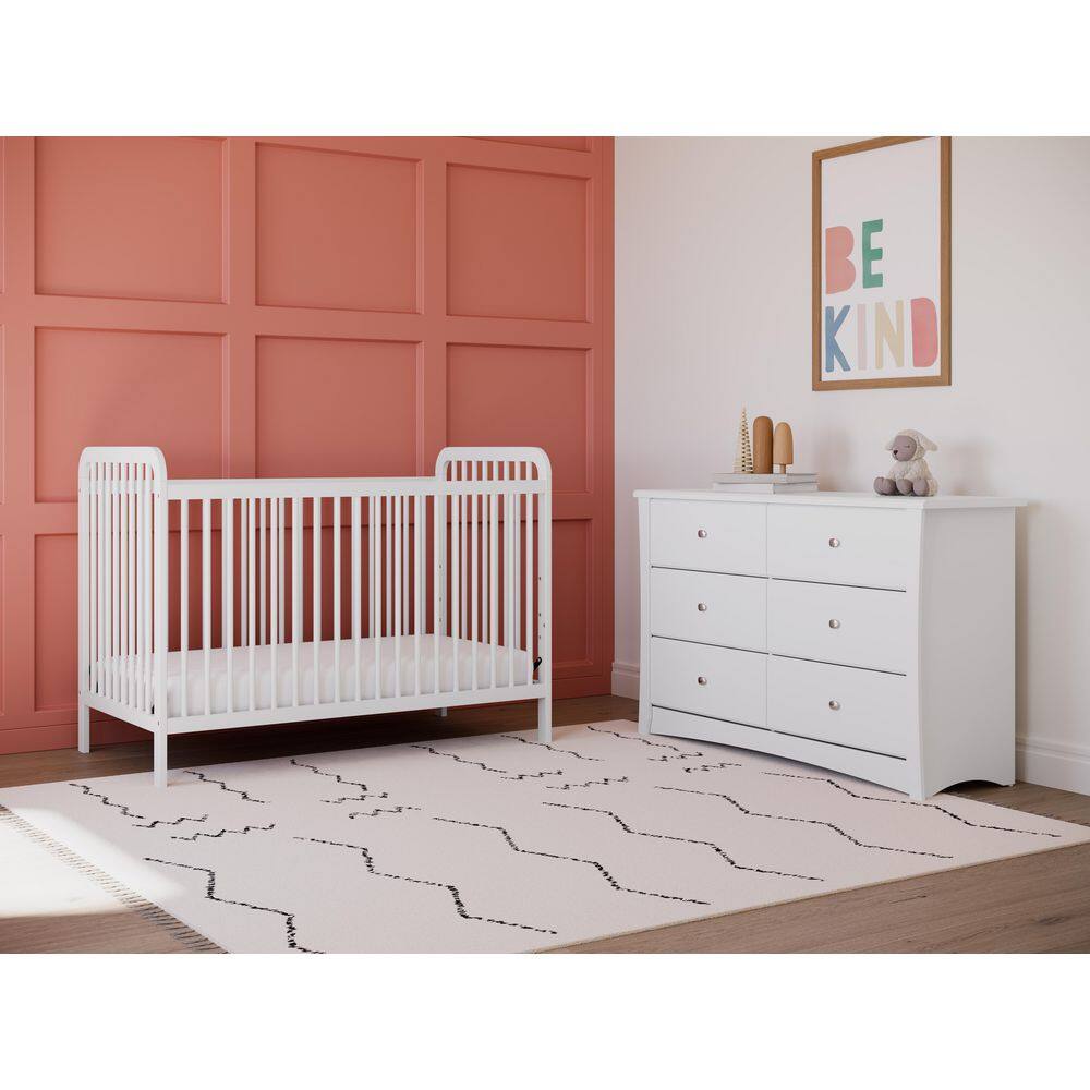 White Pine Wood 3-in-1 Convertible Crib with Adjustable Height