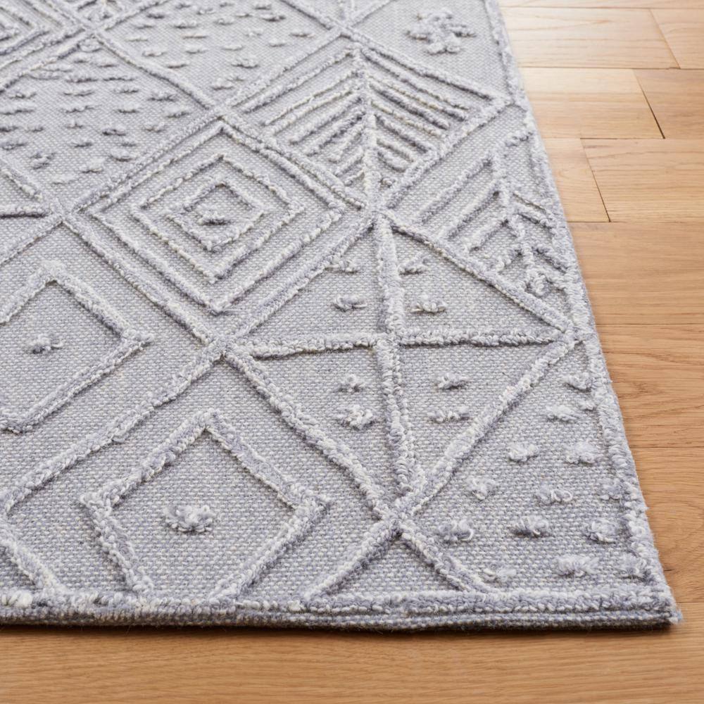 Gray Hand-Tufted Wool Geometric 3' x 5' Area Rug