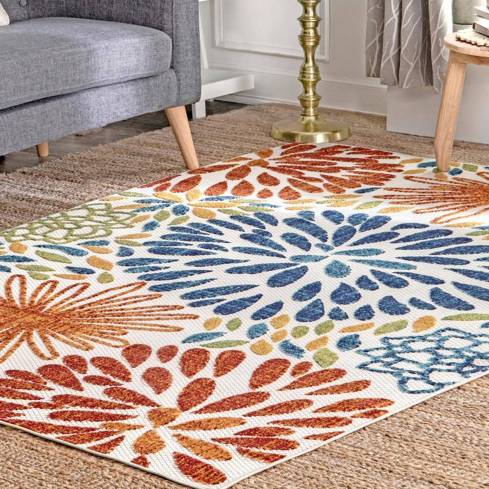 Blue and Multicolor Synthetic Floral Square Area Rug, 8' x 8'
