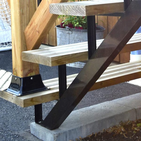 Pylex 3-Steps Steel Stair Stringer black 7-1/2 in. x 10-1/4 in. (Includes 1 Stair Stringer)