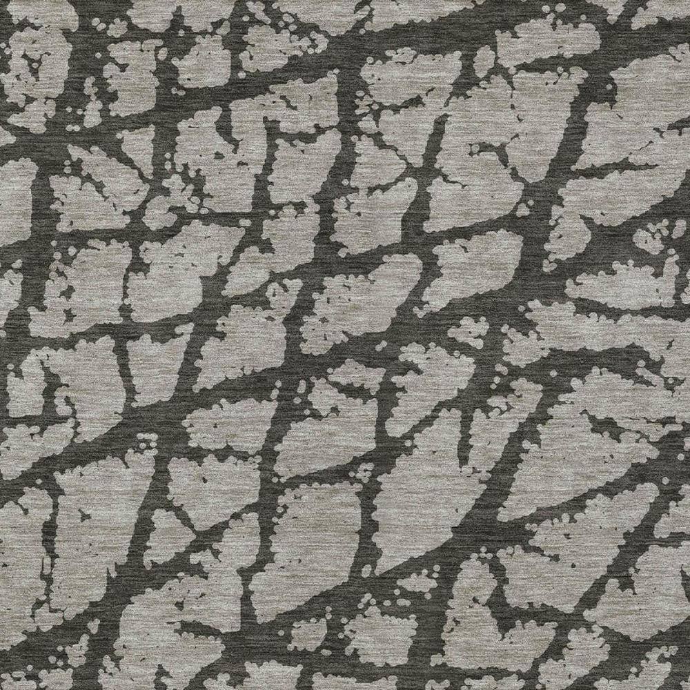 Gray and Black Abstract Machine-Woven Outdoor Rug, 5' x 8'