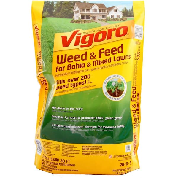 Vigoro 16.5 lb. 5,000 sq. ft. Weed and Feed for Bahia and Mixed Lawns ...