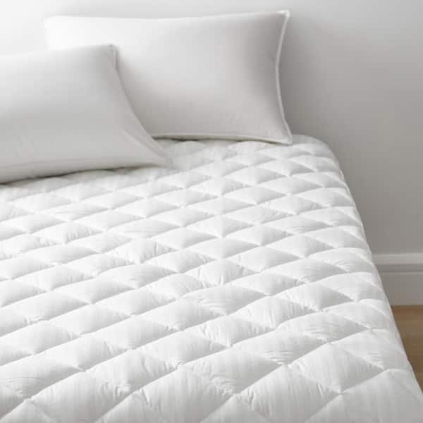 Hotel Laundry Overfilled Waterproof Mattress Pad - King