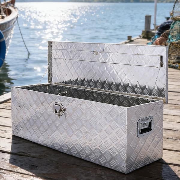 46 Gal. Silver Aluminum Deck Box