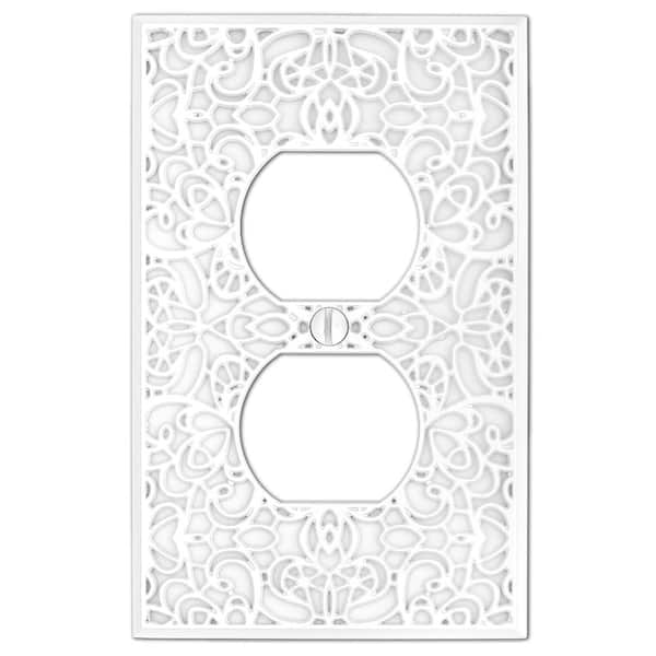 AMERELLE Momfort 1 Gang Duplex Metal Wall Plate - White