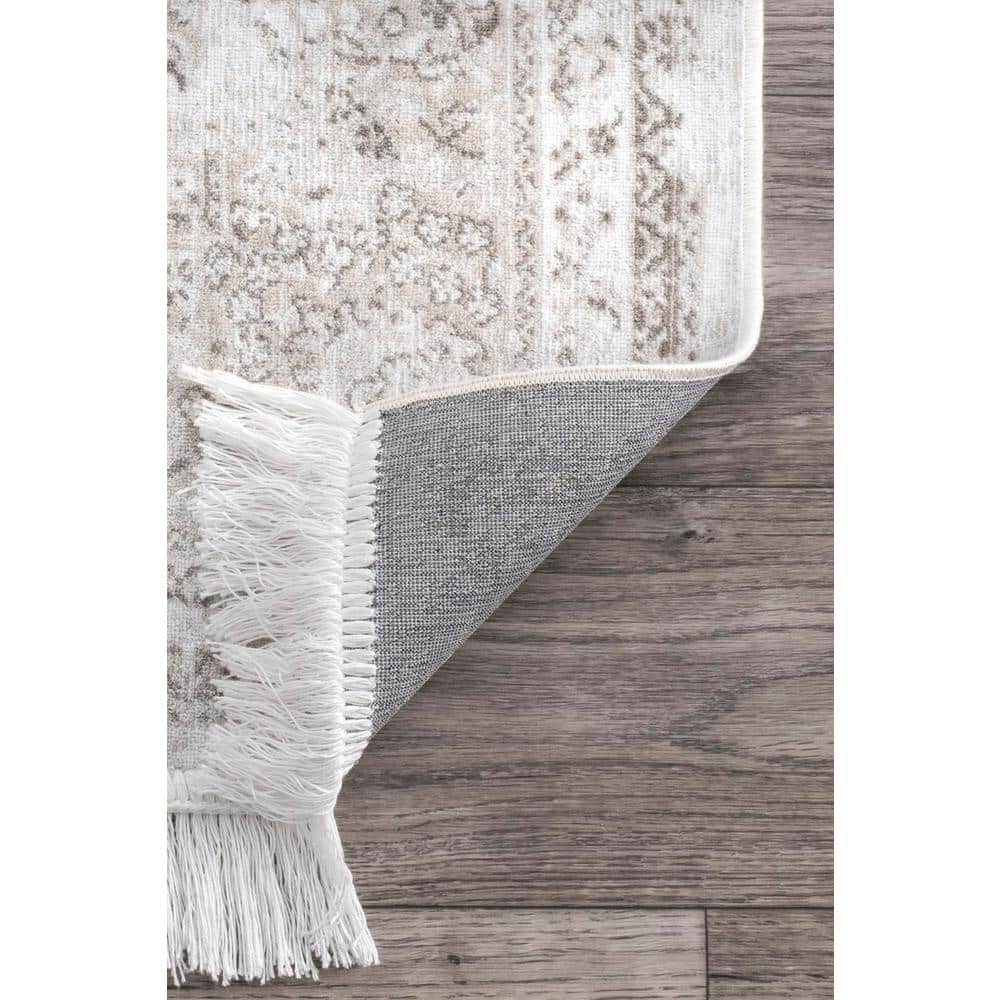 Ivory Medallion 4' x 6' Washable Viscose Area Rug