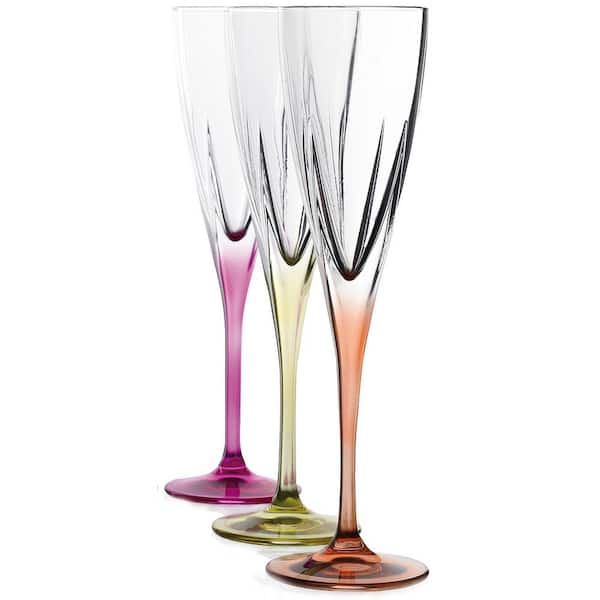 https://images.thdstatic.com/productImages/c1fafd40-ce03-4e36-8ae4-9cd8fac087d6/svn/lorren-home-trends-champagne-glasses-260170-4f_600.jpg
