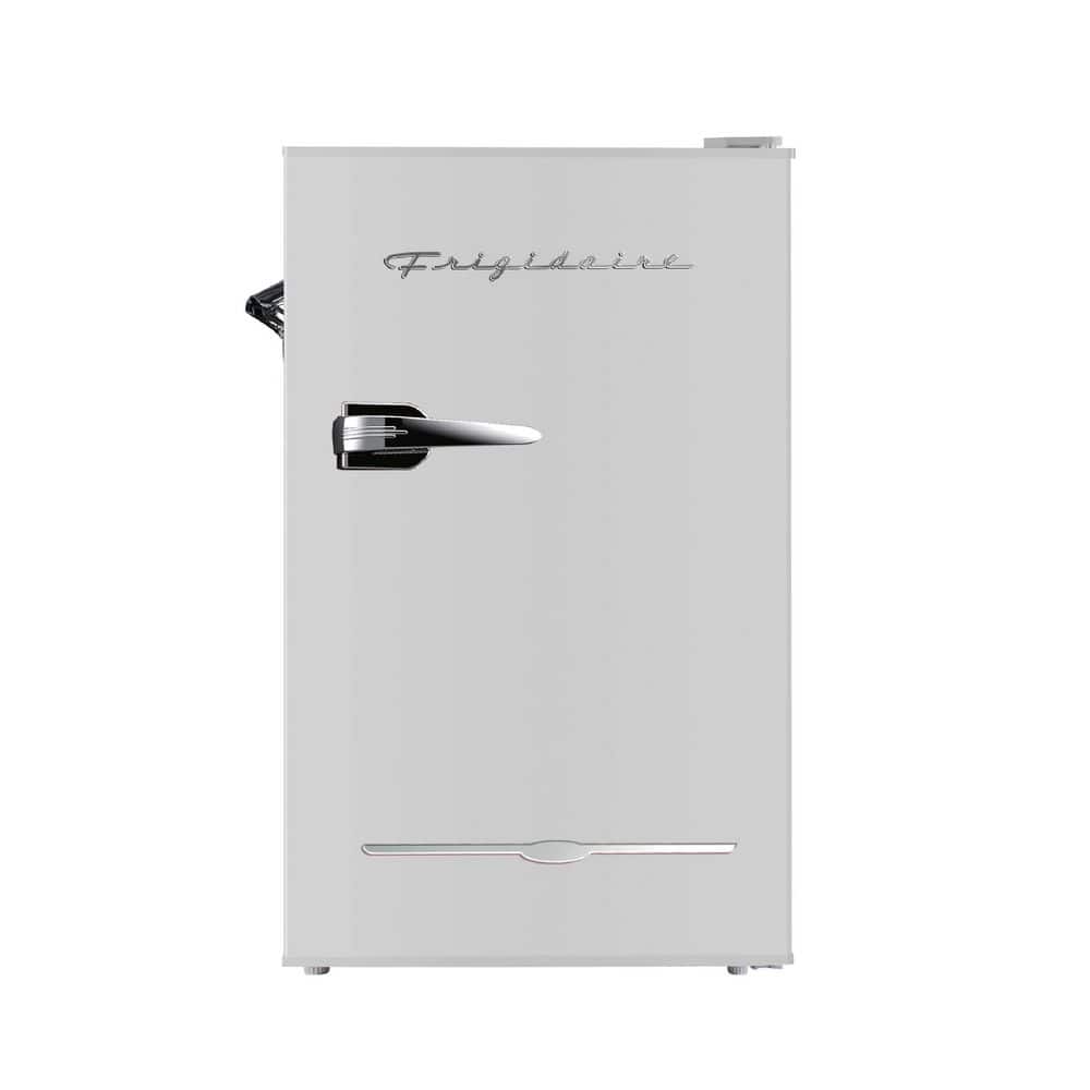3.2 cu. ft. Retro Mini Fridge in Moonbeam Silver