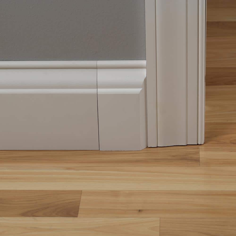Primed Radiata Pine Traditional Baseboard Moulding Block