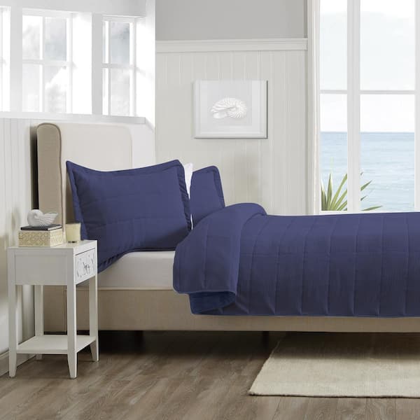 FRESHFOLDS Blue Channel Stitched Solid Twin Microfiber 2-Piece Quilt Set Bedspread