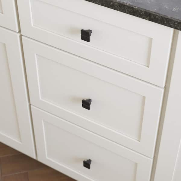 Art Deco Streamline 1-3/16 in. (30 mm) Modern Matte Black Square Cabinet Knob