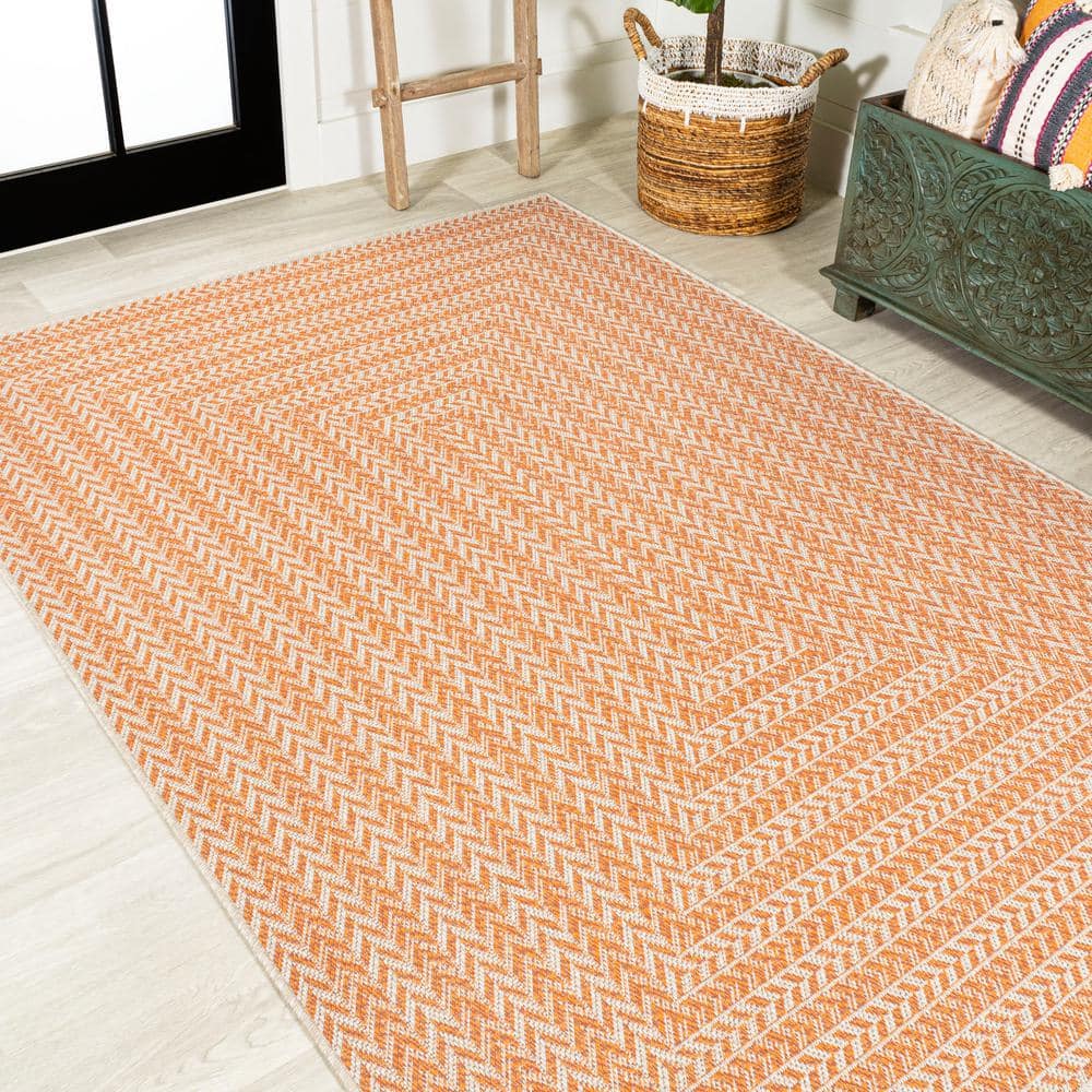 JONATHAN  Y Santa Monica Chevron Concentric Squares 5 x 8 (ft) Loomed Polypropylene Orange/Cream Rectangular Indoor/Outdoor Stripe Farmhouse/Cottage Hose washable Area rug