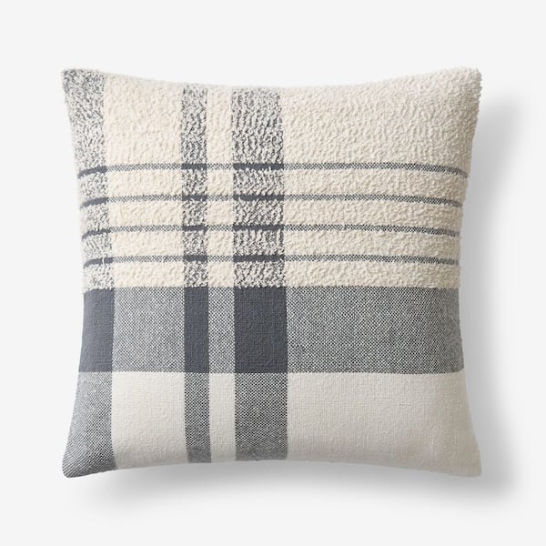 CC BOUCLE PLAID DEC PLW CVR 20X20 CHARCOAL GRAY