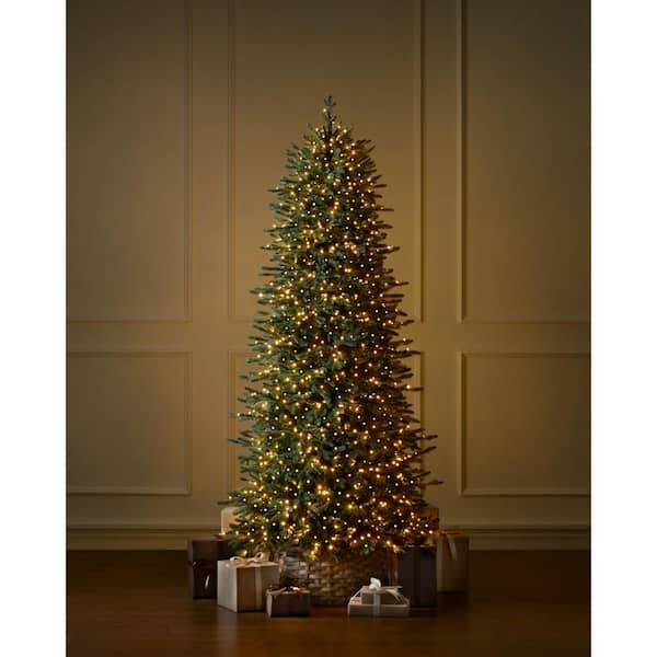 7.5 ft  Slim Yorkshire Twinkling Fir LED Pre-Lit Tree T32